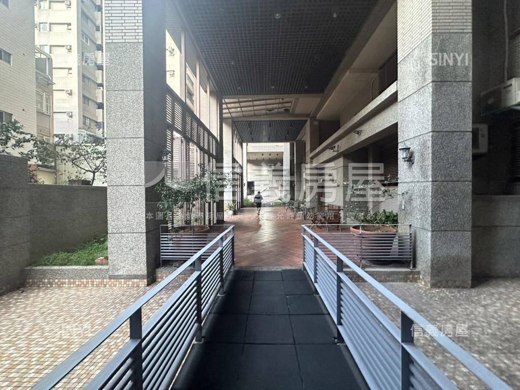 秒殺案摩登歐洲大一房兩廳房屋室內格局與周邊環境