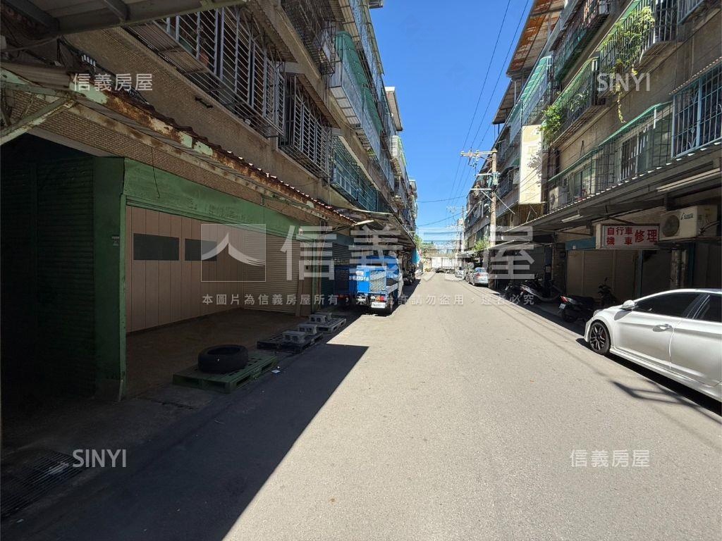 松柏林面寬店面房屋室內格局與周邊環境