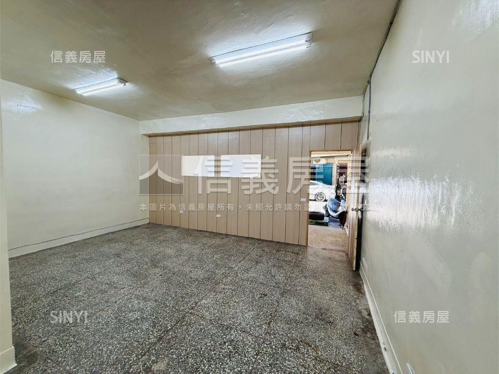 松柏林面寬店面房屋室內格局與周邊環境