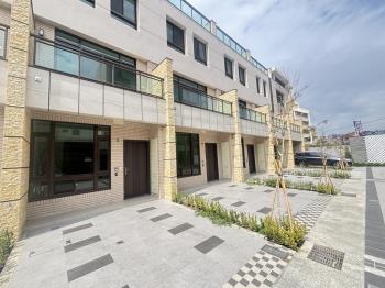 君鑑建設：山水豐晉美別墅