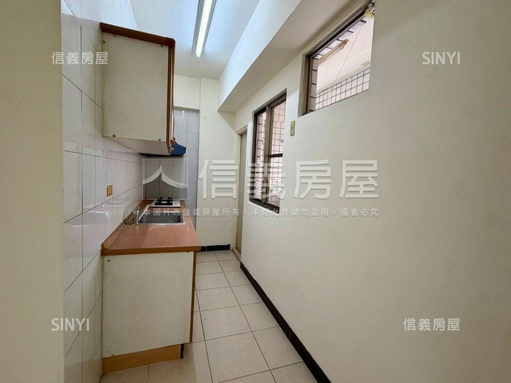 陽光擁抱仁和四房房屋室內格局與周邊環境