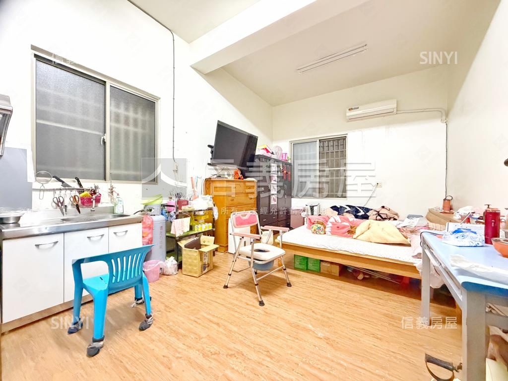 左營大路‧大地坪商四透店房屋室內格局與周邊環境