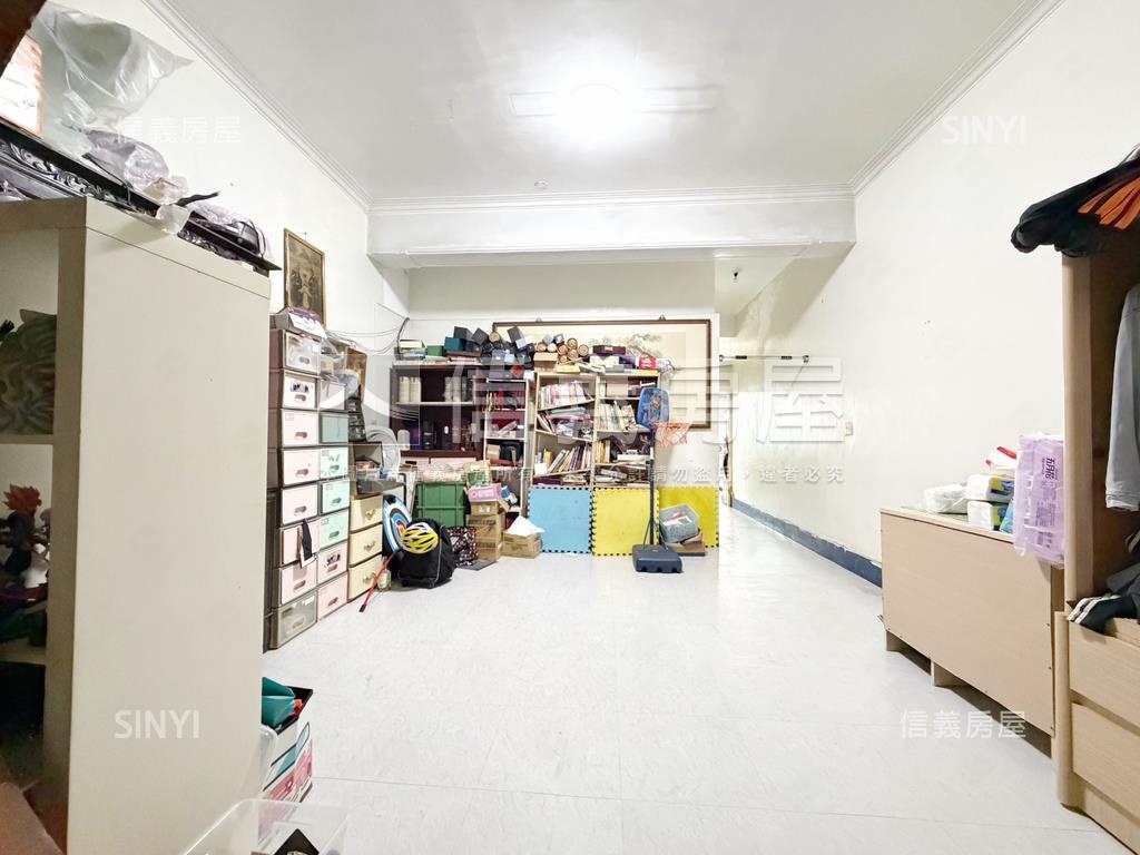 左營大路‧大地坪商四透店房屋室內格局與周邊環境