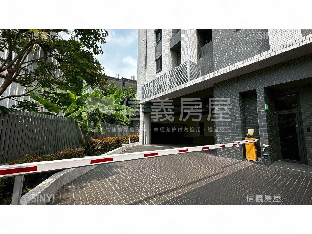 鉅邑樹自在三房裝潢美宅房屋室內格局與周邊環境
