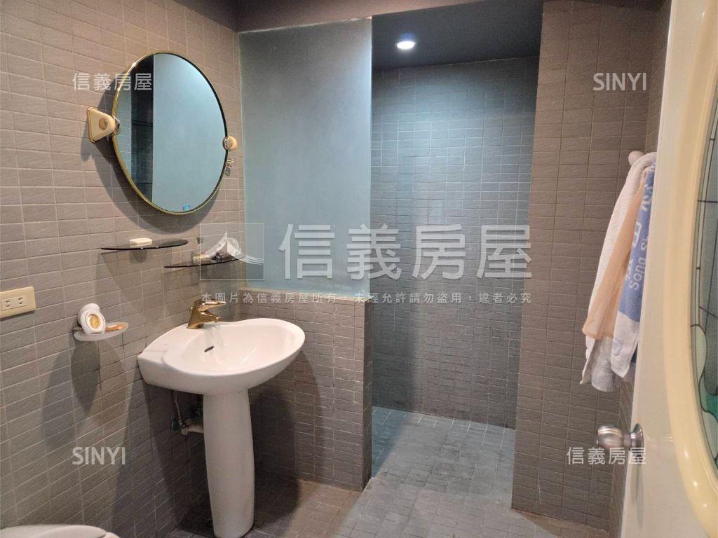 仁愛民生圓環華房屋室內格局與周邊環境