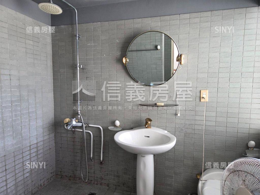 仁愛民生圓環華房屋室內格局與周邊環境