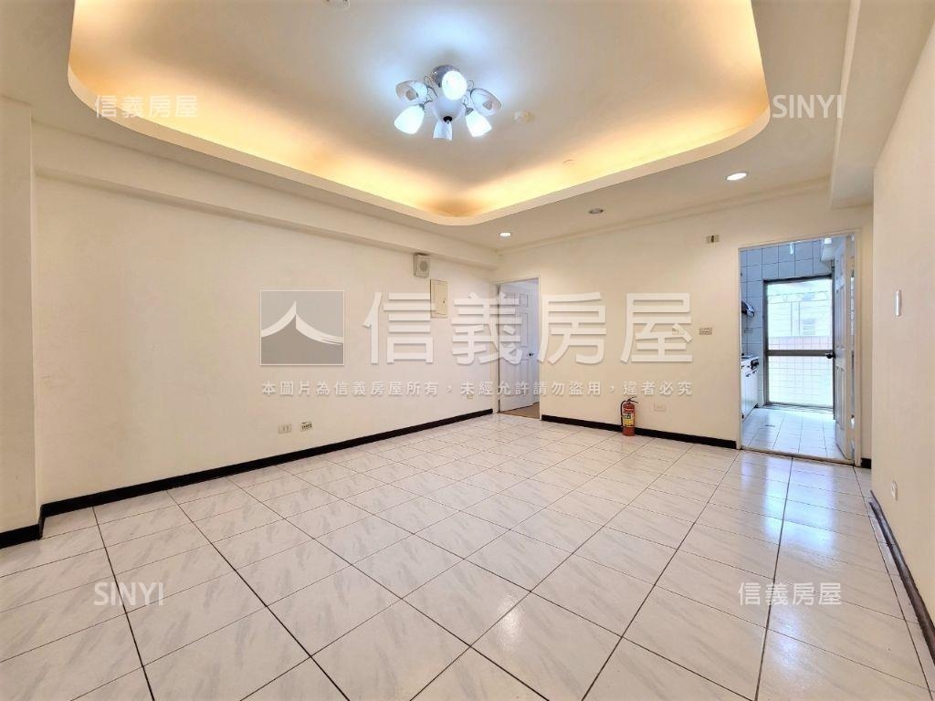 熊貓天下高樓三房請看這間房屋室內格局與周邊環境