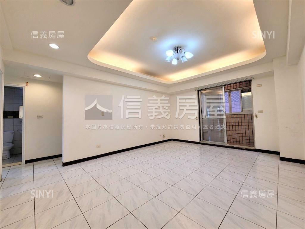 熊貓天下高樓三房請看這間房屋室內格局與周邊環境