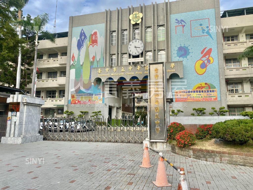 專任長億商圈低總價三房房屋室內格局與周邊環境
