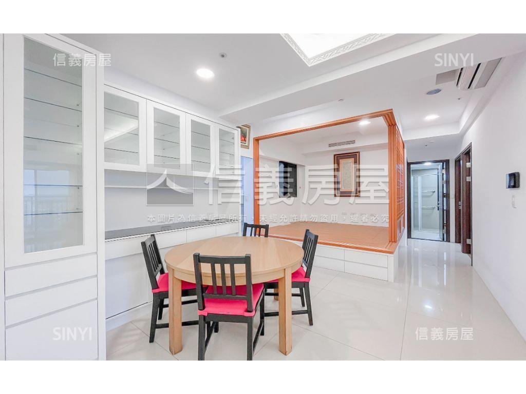 登陽仰峰高樓視野四房房屋室內格局與周邊環境