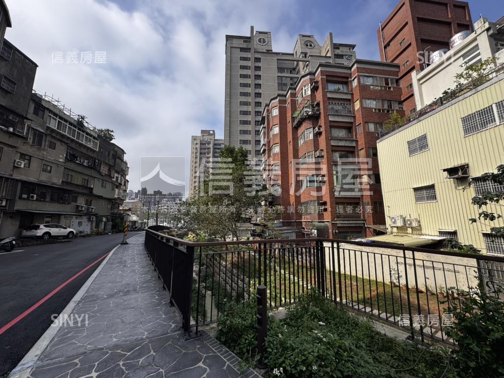 經國路有ＣＰ值的好房子房屋室內格局與周邊環境