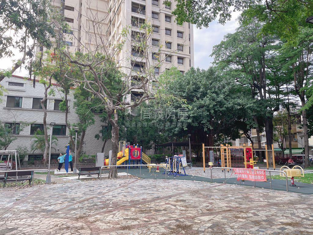 嘉磐惠文大三房高樓平車房屋室內格局與周邊環境