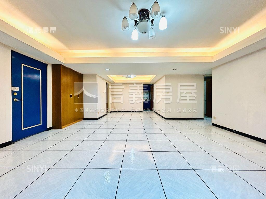 大巨蛋國館四房美廈房屋室內格局與周邊環境