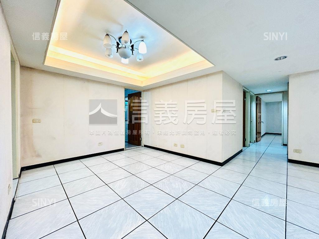 大巨蛋國館四房美廈房屋室內格局與周邊環境