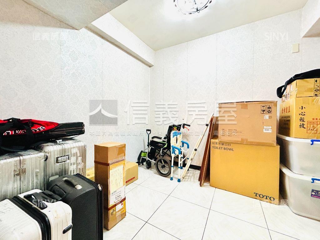大巨蛋國館四房美廈房屋室內格局與周邊環境