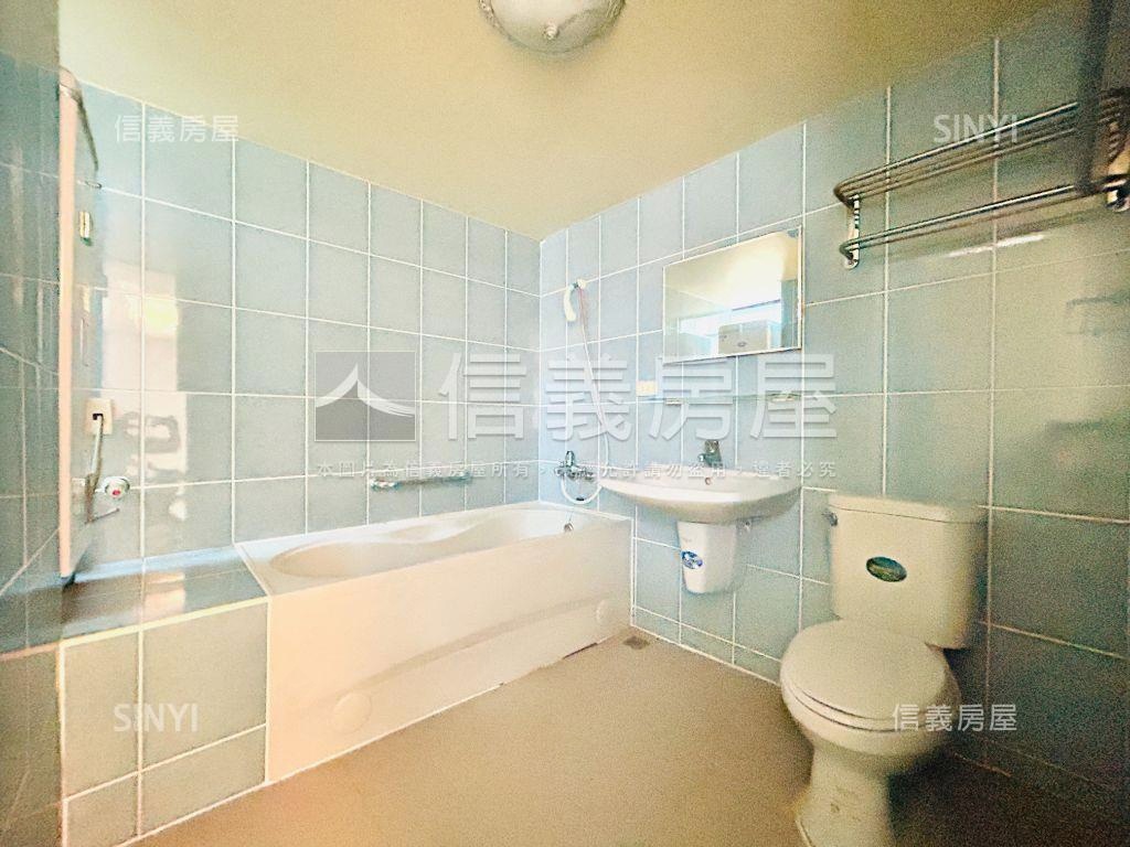 大巨蛋國館四房美廈房屋室內格局與周邊環境