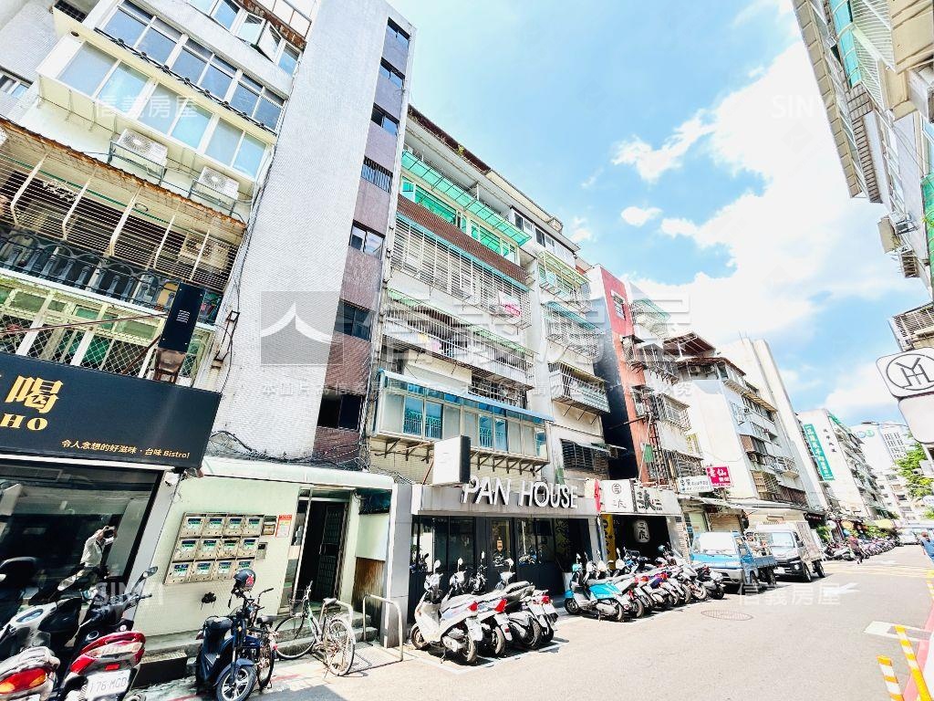 大巨蛋國館四房美廈房屋室內格局與周邊環境