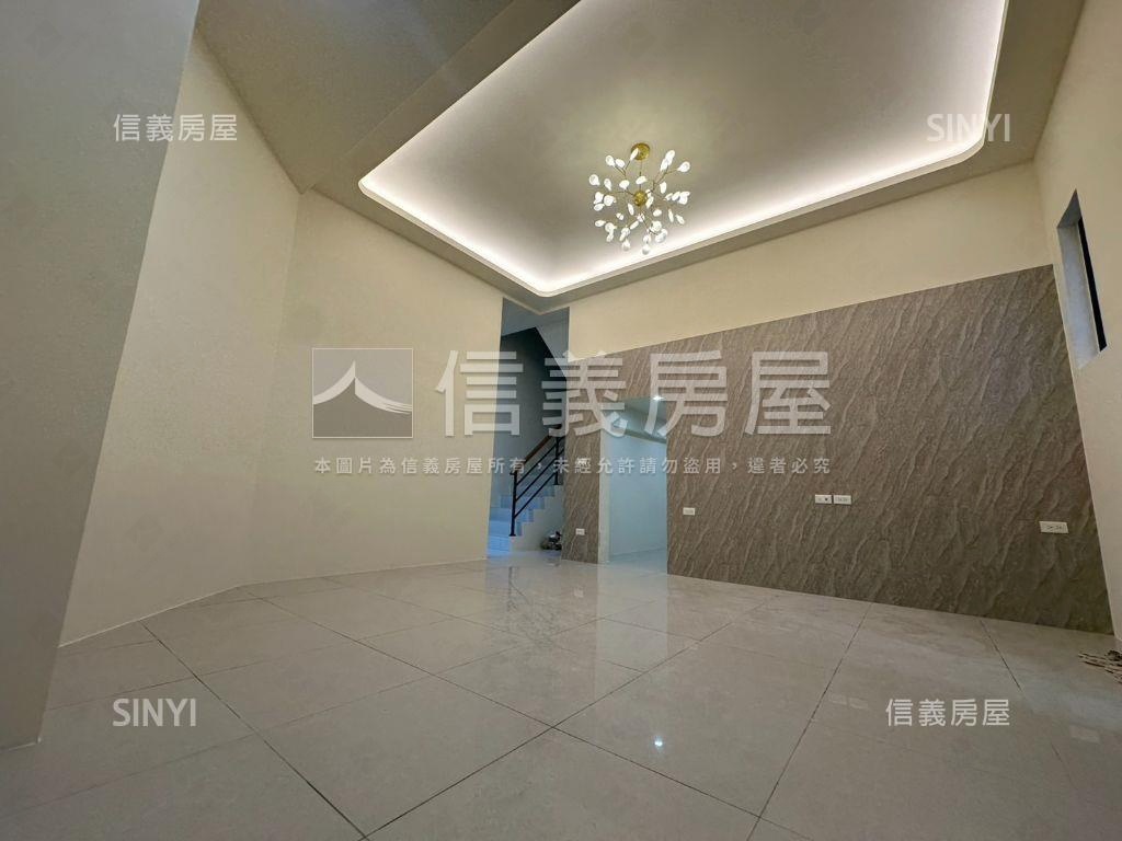 榮民路大面寬孝親透天房屋室內格局與周邊環境