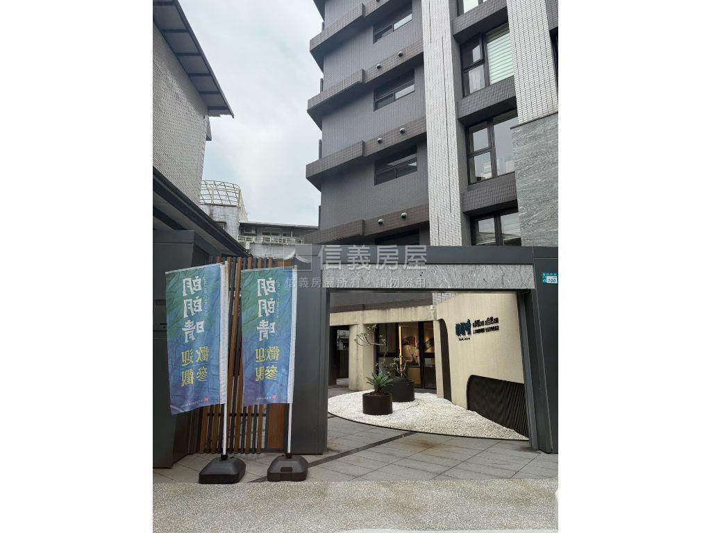 朗朗晴８樓好視野房屋室內格局與周邊環境