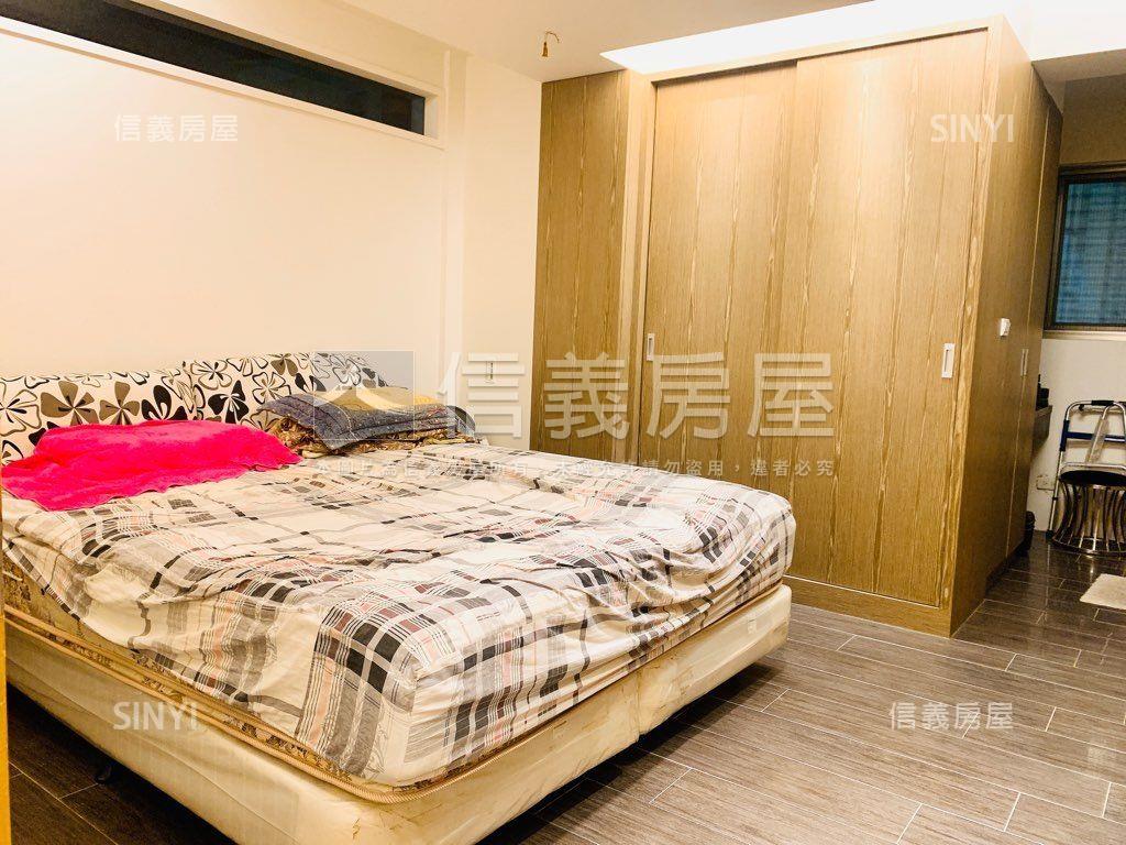 敦南燙金門牌一樓大空間房屋室內格局與周邊環境