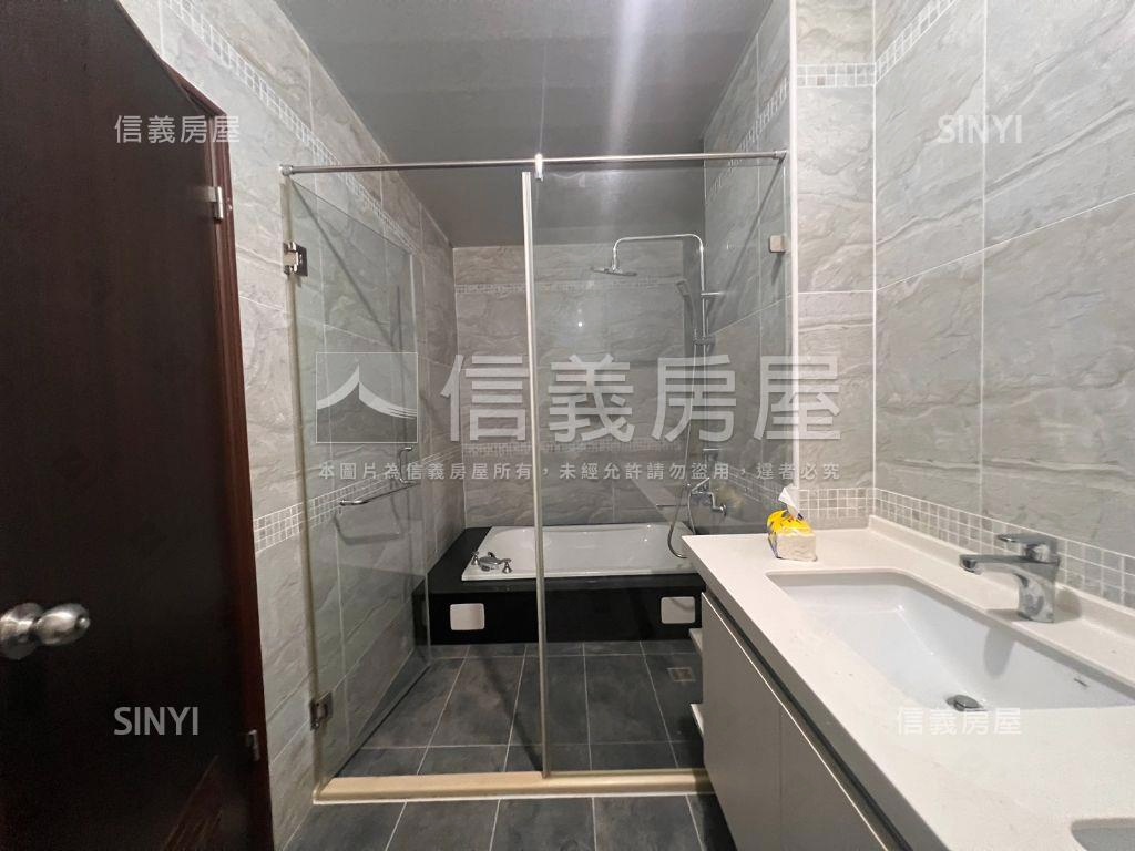 美濃歐風城堡透天店面２房屋室內格局與周邊環境