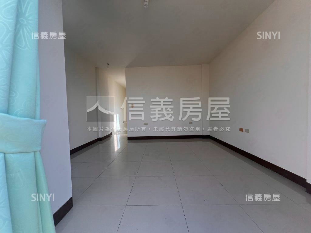 美濃歐風城堡透天店面２房屋室內格局與周邊環境