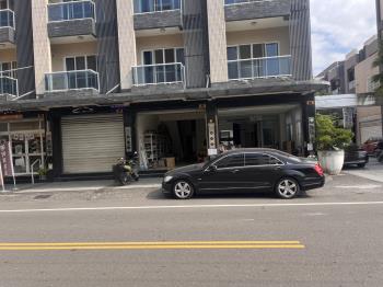 美濃歐風城堡透天店面２