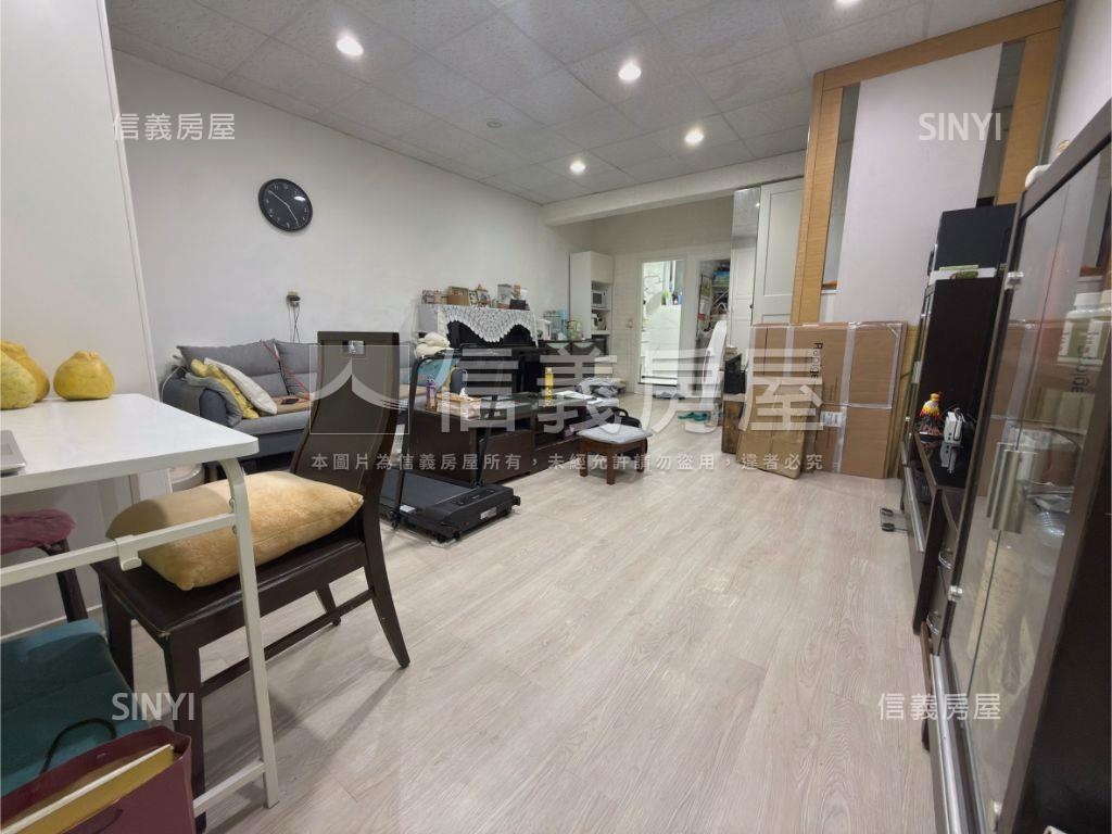 雙和低總價頂加大空間房屋室內格局與周邊環境