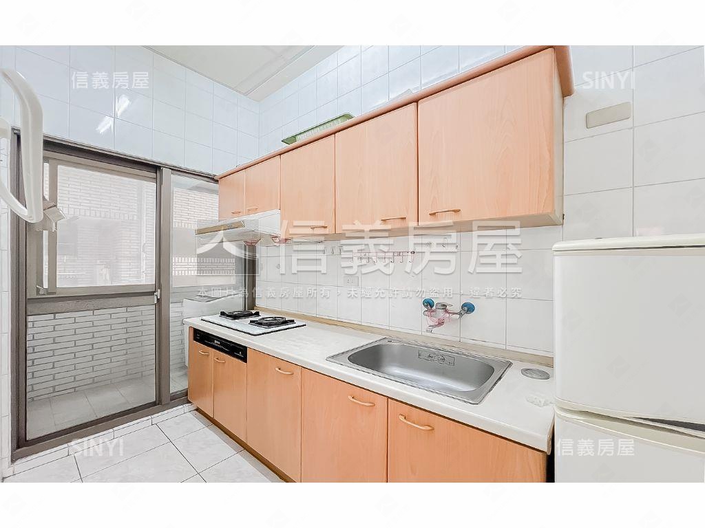 俗！上安學區稀有兩房平車房屋室內格局與周邊環境