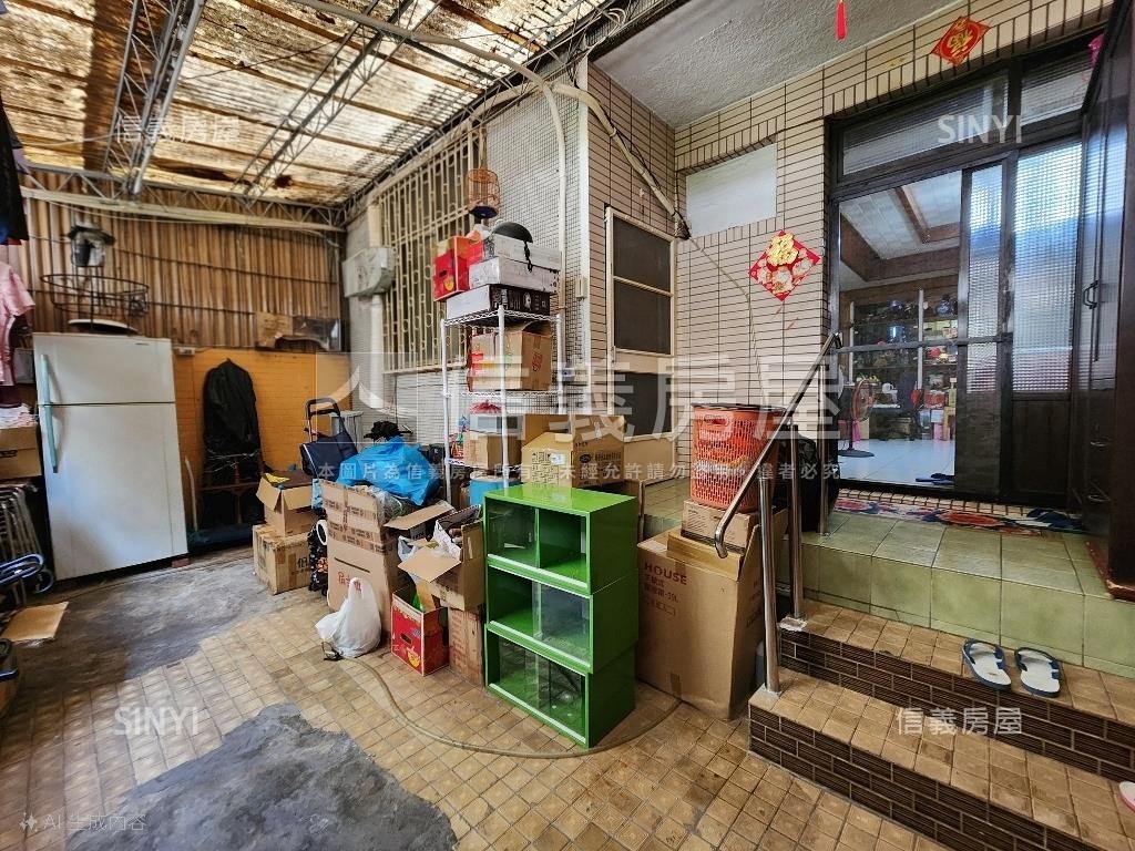近士東國小庭院一樓房屋室內格局與周邊環境