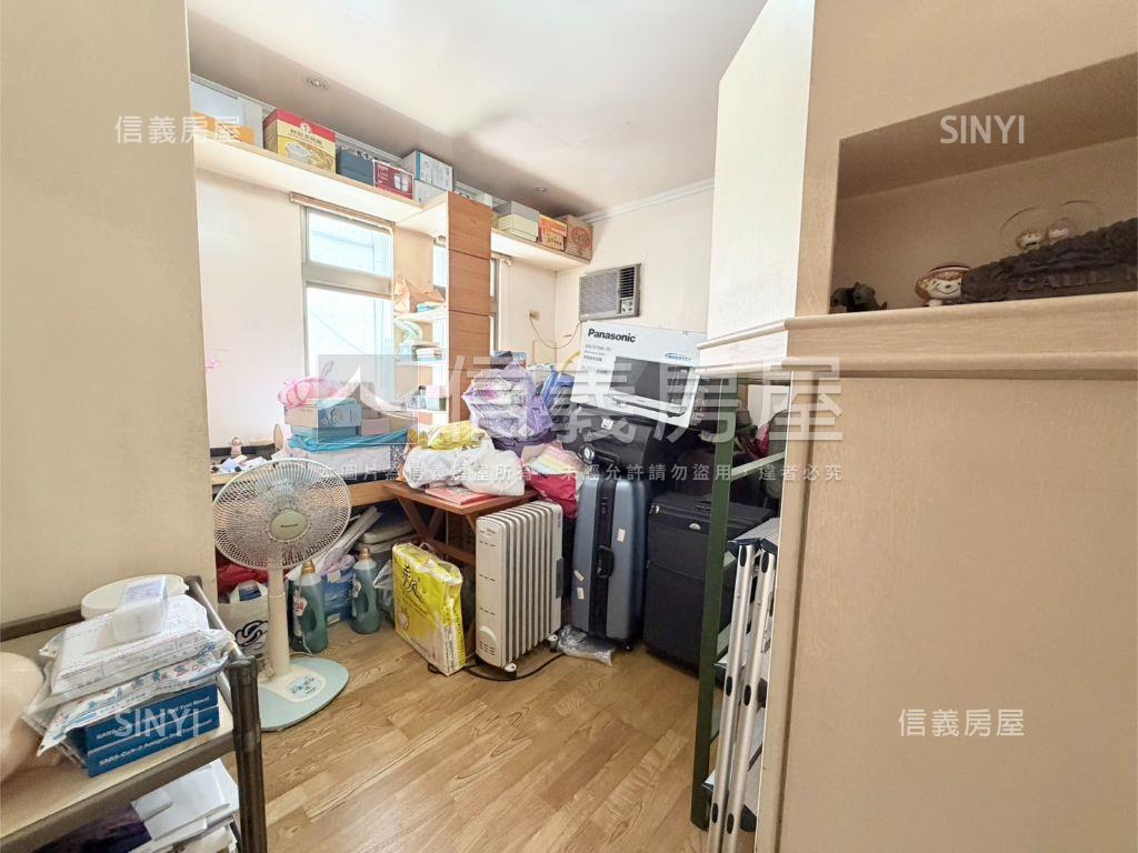 近捷運四房豪邸房屋室內格局與周邊環境