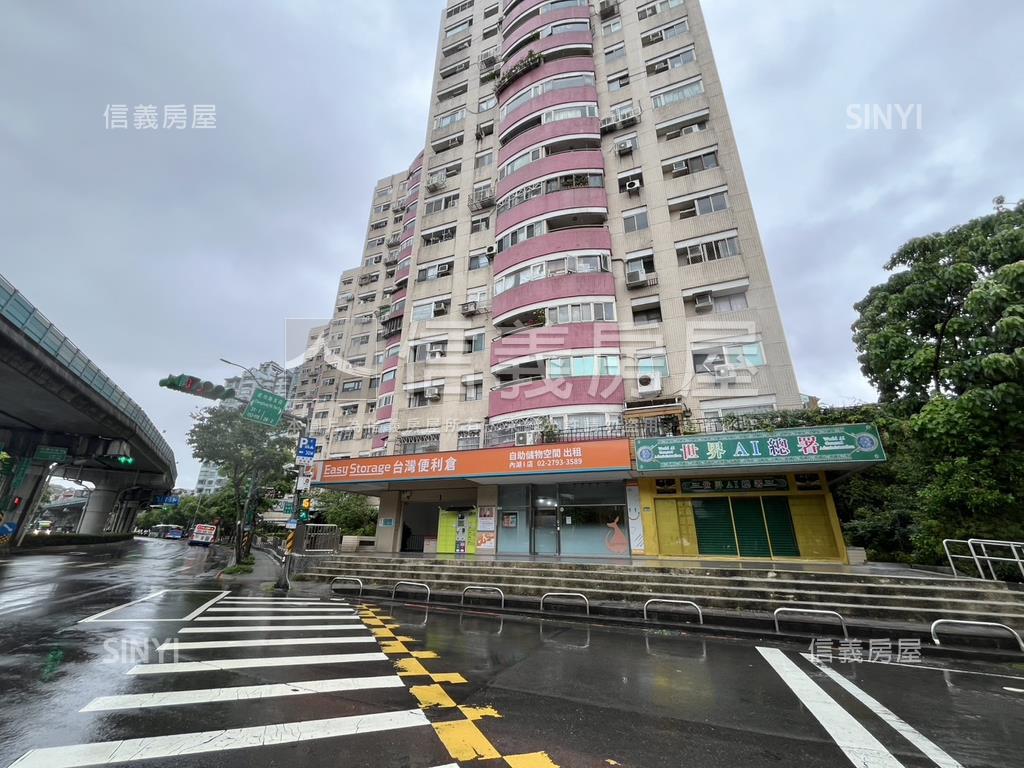 捷運旁面寬金店房屋室內格局與周邊環境