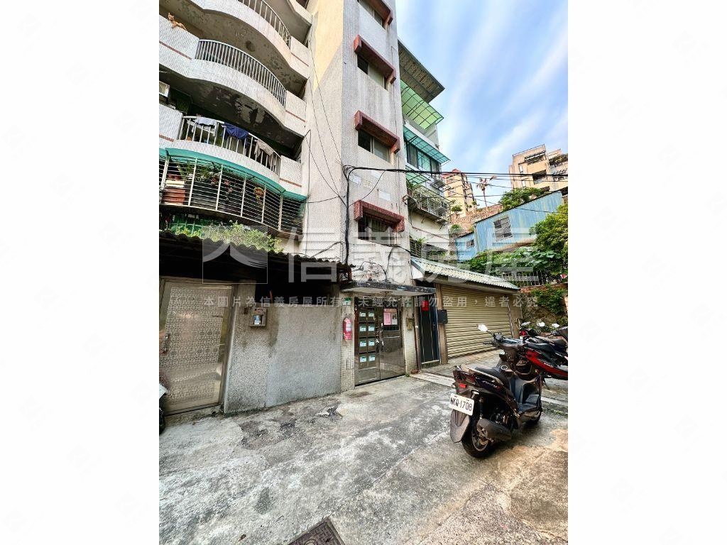 新北投邊間北市公寓三房房屋室內格局與周邊環境