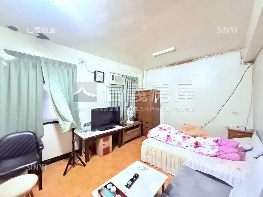 龜山自強西路大面寬店面Ｂ房屋室內格局與周邊環境