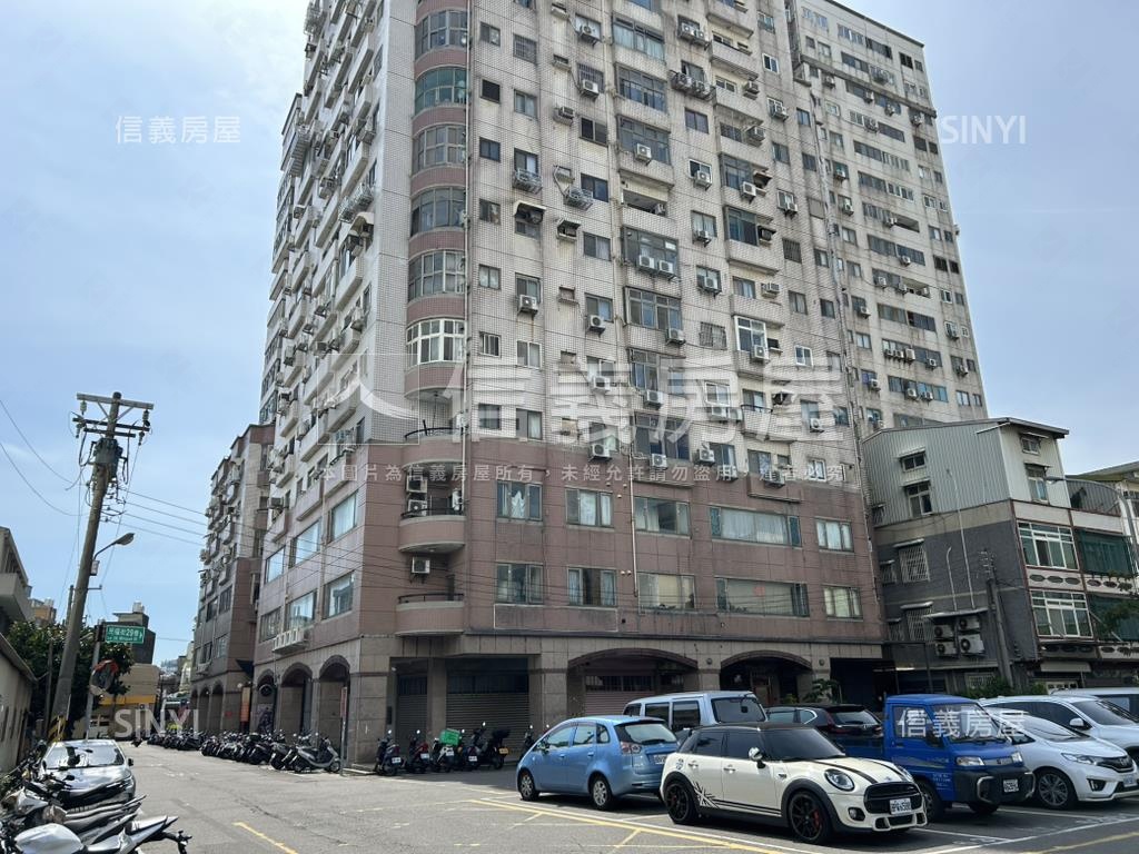 轟動天廈３房有車位房屋室內格局與周邊環境
