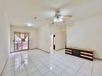 仁愛國中旁三房車位