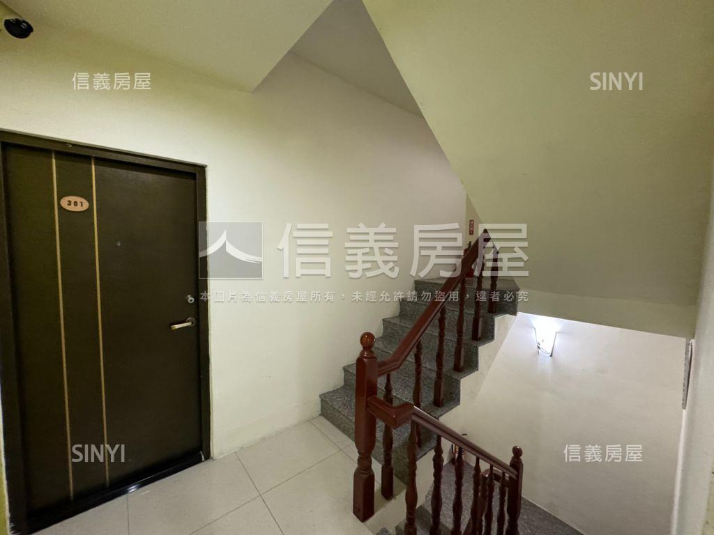 中正近秀傳收租透天房屋室內格局與周邊環境