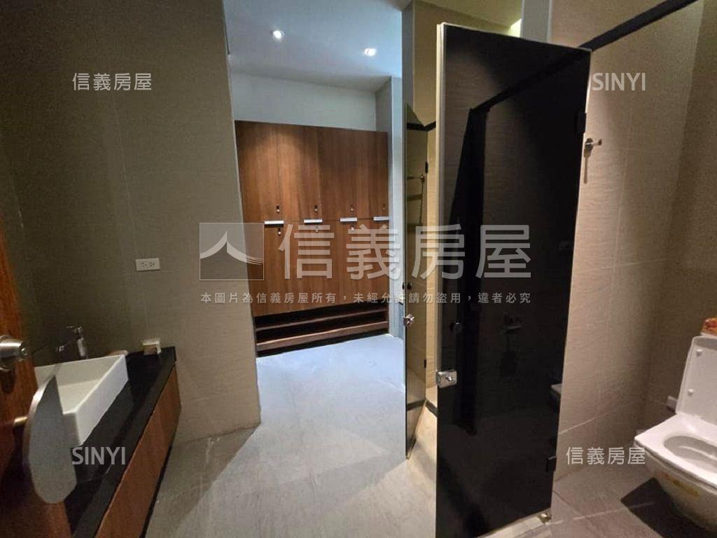 鄉林大三房平面車位房屋室內格局與周邊環境