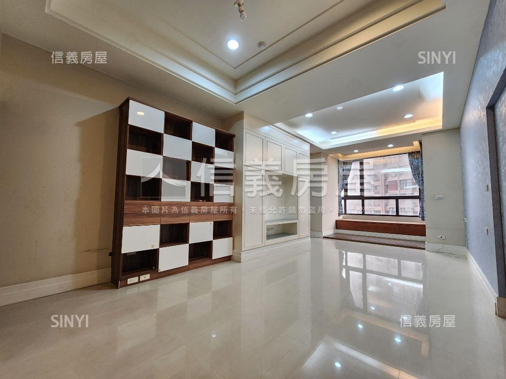 景安站後奕園稀有雙併三房房屋室內格局與周邊環境