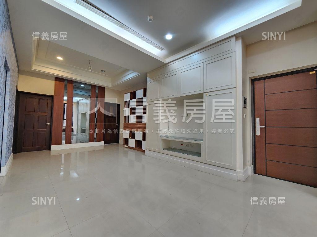 景安站後奕園稀有雙併三房房屋室內格局與周邊環境