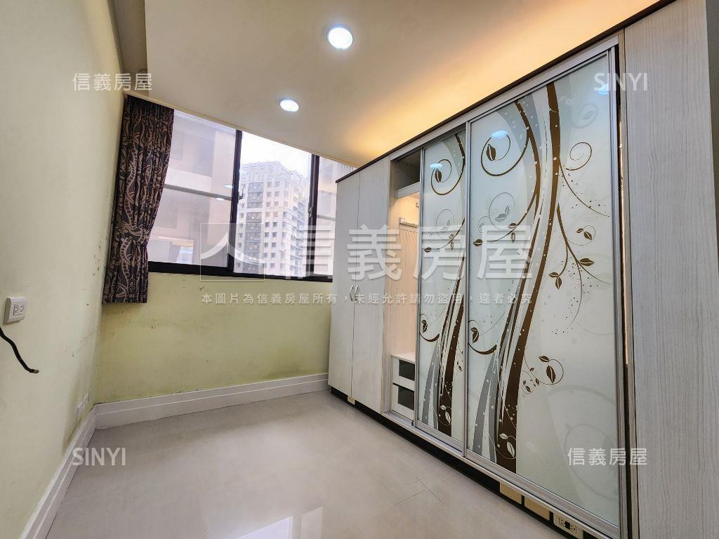 景安站後奕園稀有雙併三房房屋室內格局與周邊環境