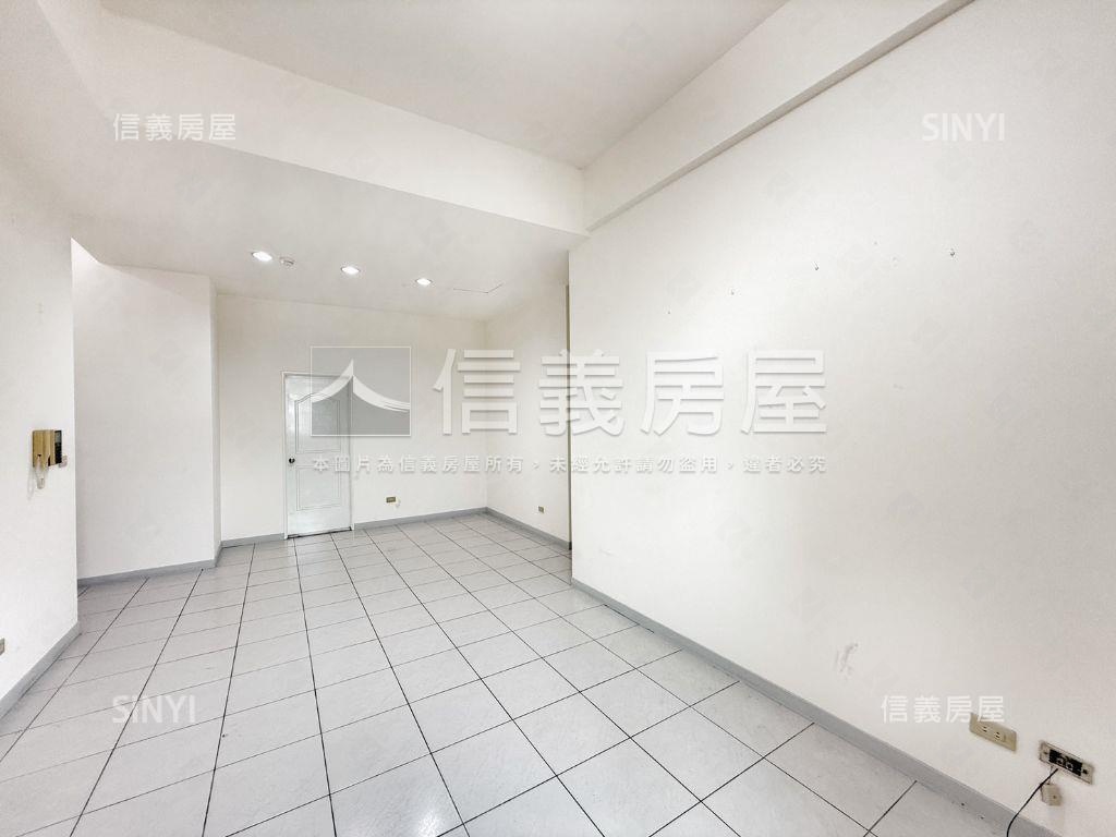 值得買的觀海極品房屋室內格局與周邊環境