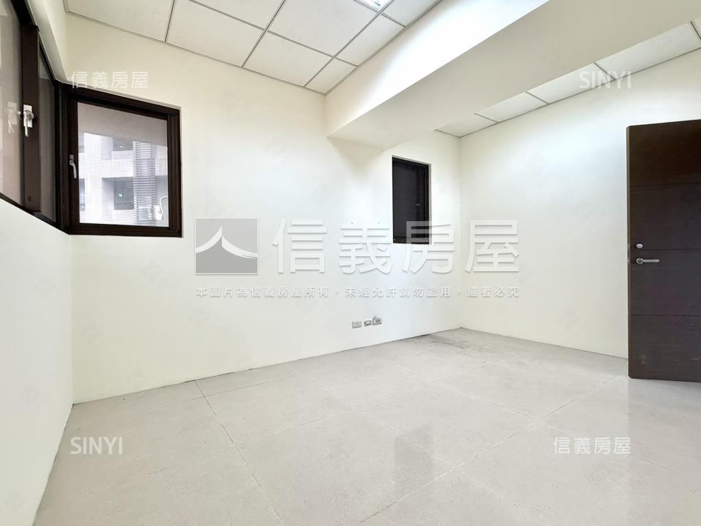區公所一層一戶４房美邸房屋室內格局與周邊環境