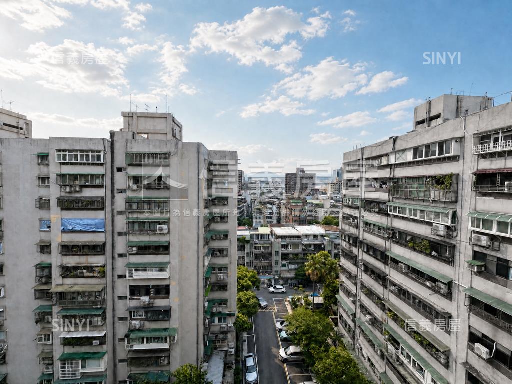 忠駝２６坪２房２衛房屋室內格局與周邊環境