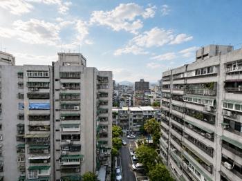 忠駝２６坪２房２衛