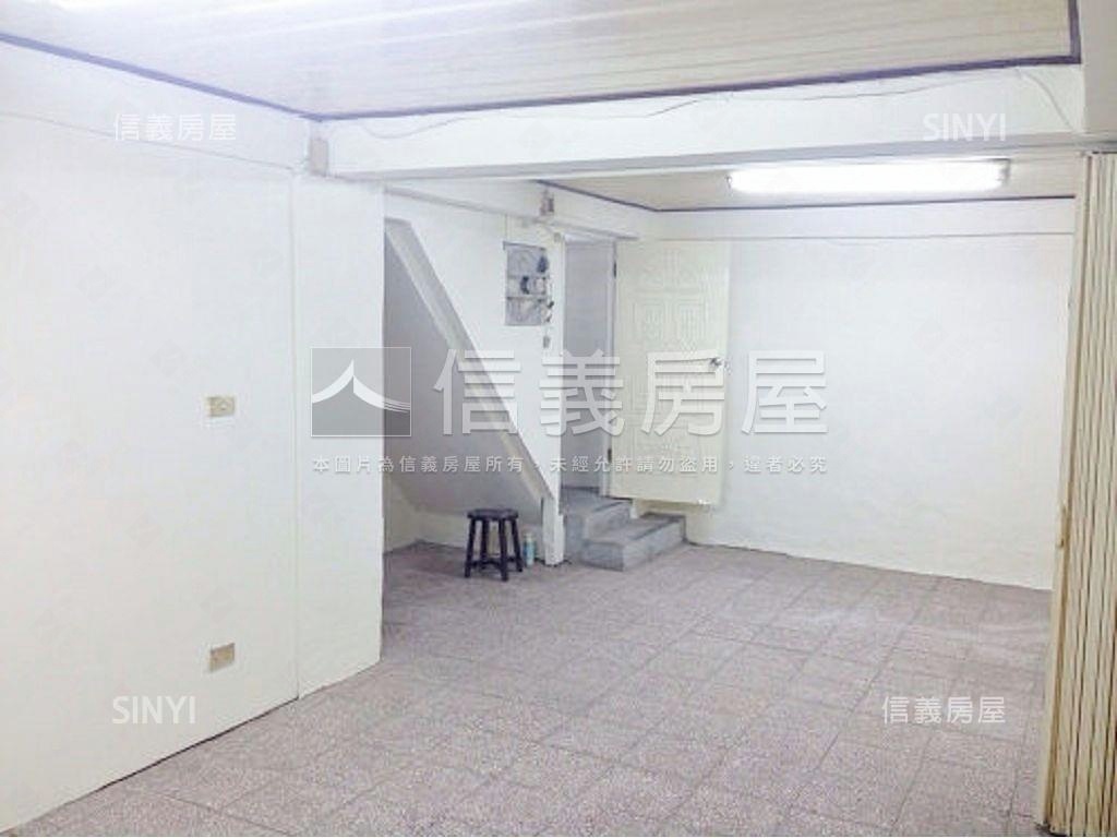林口街一樓收租金雞母房屋室內格局與周邊環境