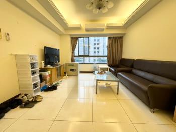 新東方衛浴開窗三房車位