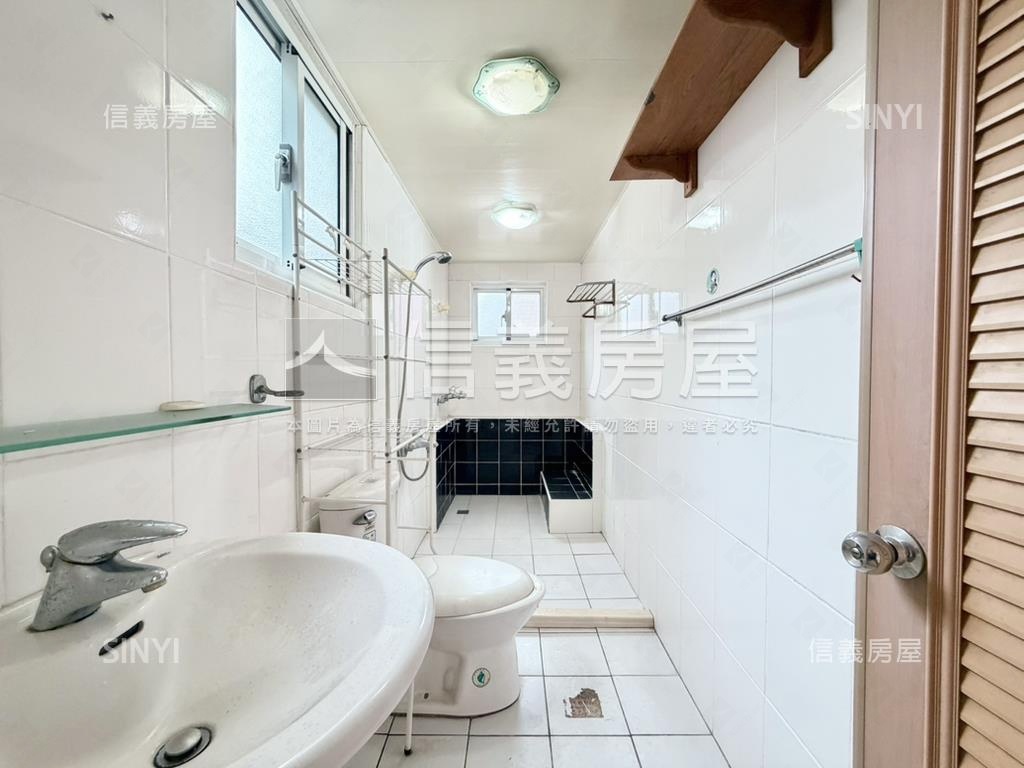 專任黃金邊間大戶美寓房屋室內格局與周邊環境