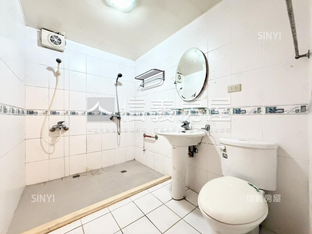 專任黃金邊間大戶美寓房屋室內格局與周邊環境