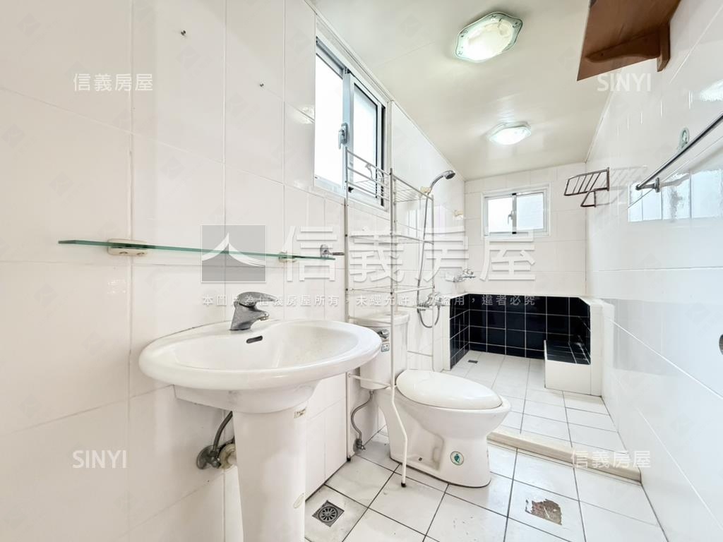 專任黃金邊間大戶美寓房屋室內格局與周邊環境